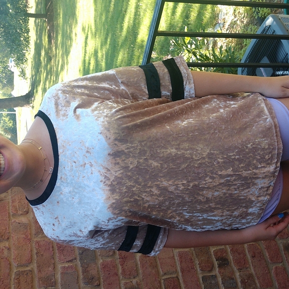 POL Shirt. New without Tags - Picture 2 of 5